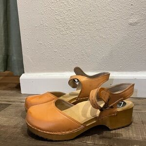 Vegan Swedish Clogs